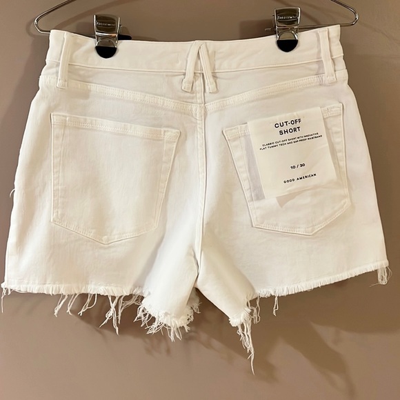 Good American Cut-Off Shorts - Picture 5 of 8